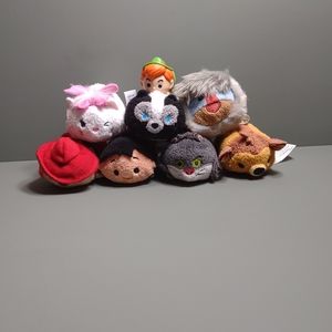 Disney Tsum Tsum lot of 8